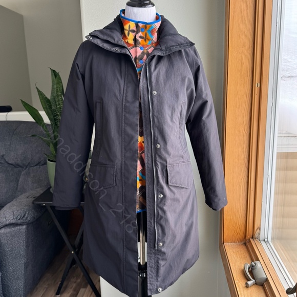 Patagonia City Storm Parka Black Small 700-fill Down Insulation Windproof S - Picture 7 of 15